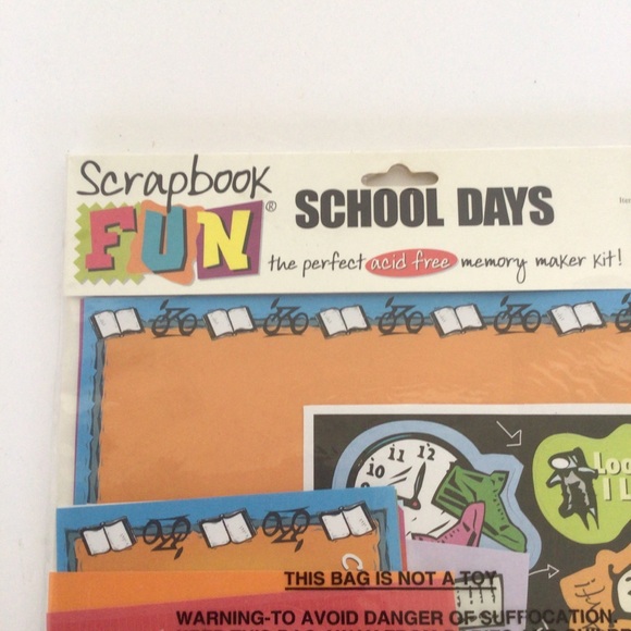 SCRAPBOOK SCHOOL DAYS KIT NWT 8.5 x 11 PAGES NWT - Picture 2 of 12